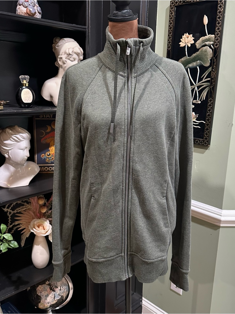 Lululemon Huddle & Hustle Zip‑Up Jacket Green (No Size Tag)
